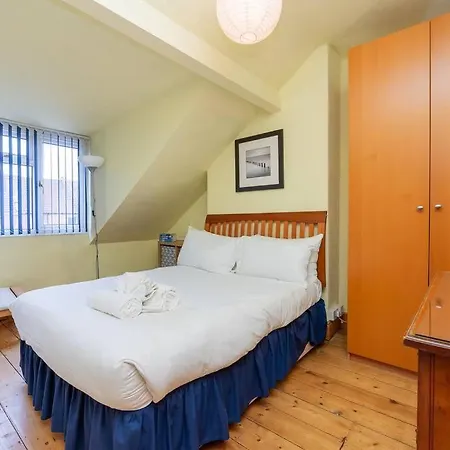 Charming 4 Bed Victorian In Bristol